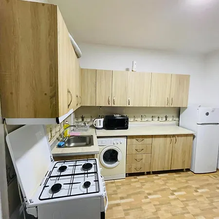 House Center