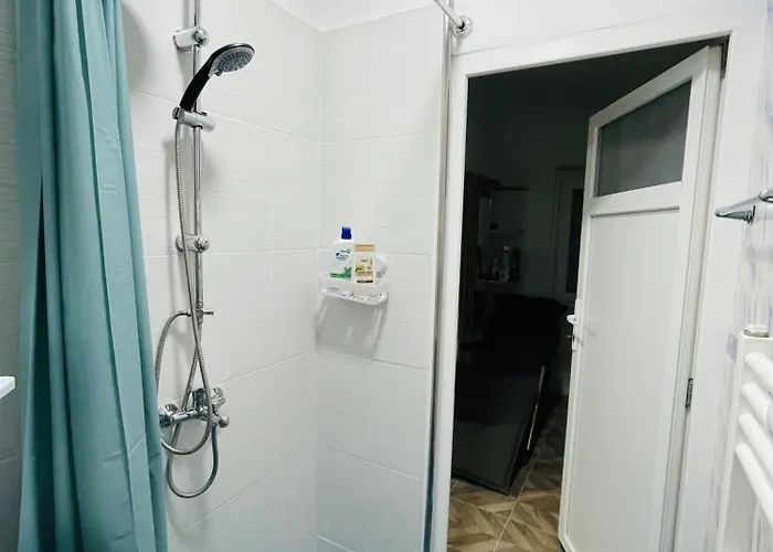 Дом отдыха House Center *