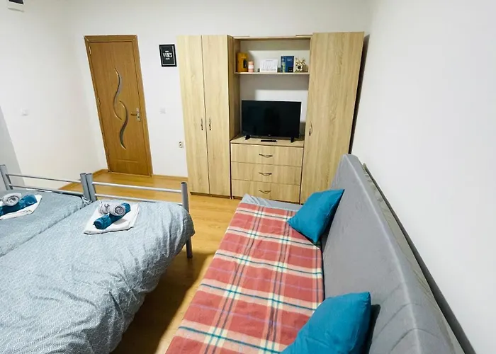 House Center Nyaraló